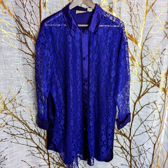 Victoria's Secret Other - VS lace and satin button up